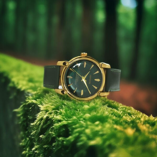 ARWATCH|| Classic Men's Watch with Green Leather Strap